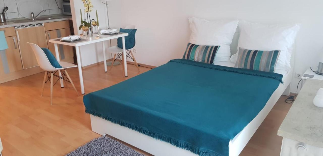 Apartment'S Nr 2, 2B Und 2C In Stuttgart Stadtmitte Buitenkant foto